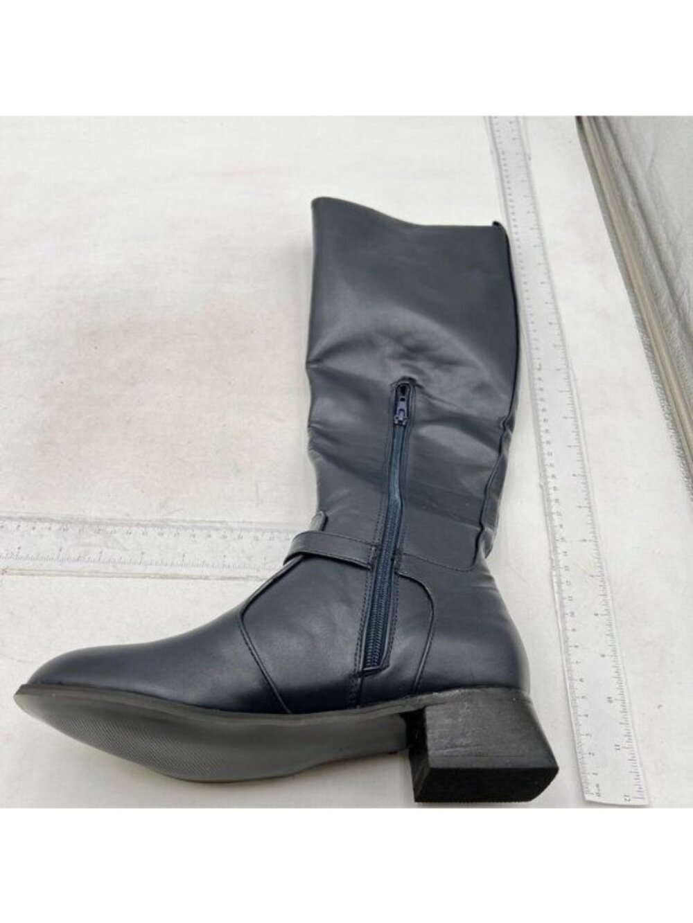 Women's Low Flat Heel Knee High Boot Round Toe Winter Boots Riding Boot Black